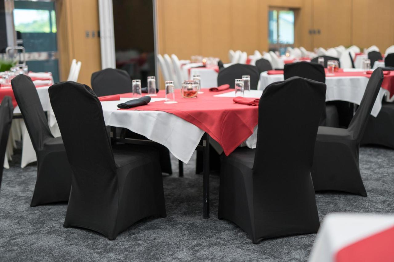 Gazelle International Hotel 코코포 외부 사진